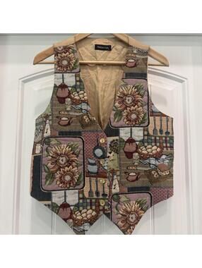 Robyn-Lyn Vintage "Farm" Tapestry Vest-Size s/m